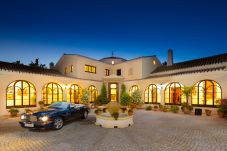 Villa de lujo en marbella para 15 personas con piscina
