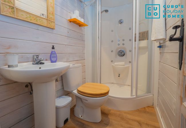 Casa rural en Alhaurin de la Torre - Cubo's Finca Los Ciruelos Casa rural en Alhaurin de la Torre - Cubo's Finca Los Ciruelos