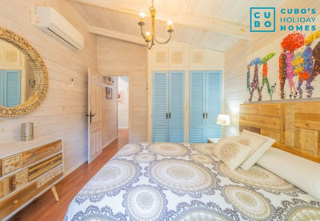 Casa rural en Alhaurin de la Torre - Cubo's Finca Los Ciruelos Casa rural en Alhaurin de la Torre - Cubo's Finca Los Ciruelos