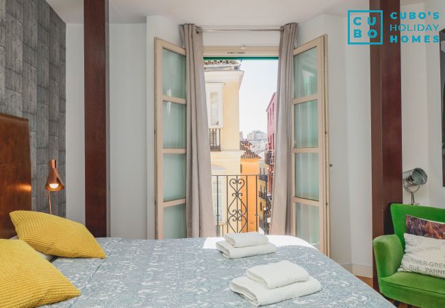 Apartamento en Málaga - Cubo's Apartamento 33 Carreteria 3B