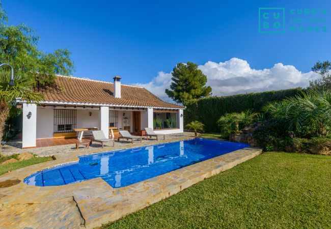 Villa en Alhaurín el Grande - Cubo's Villa Cortijo la Indiana Villa en Alhaurín el Grande - Cubo's Villa Cortijo la Indiana