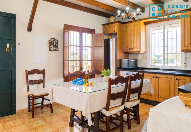 Casa rural en Alhaurín el Grande - Cubo's Finca Villaverde Casa rural en Alhaurín el Grande - Cubo's Finca Villaverde