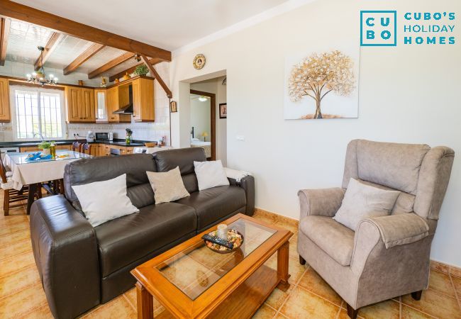 Casa rural en Alhaurín el Grande - Cubo's Finca Villaverde Casa rural en Alhaurín el Grande - Cubo's Finca Villaverde