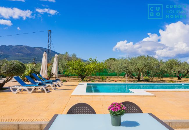 Casa rural en Alhaurín el Grande - Cubo's Finca Villaverde Casa rural en Alhaurín el Grande - Cubo's Finca Villaverde