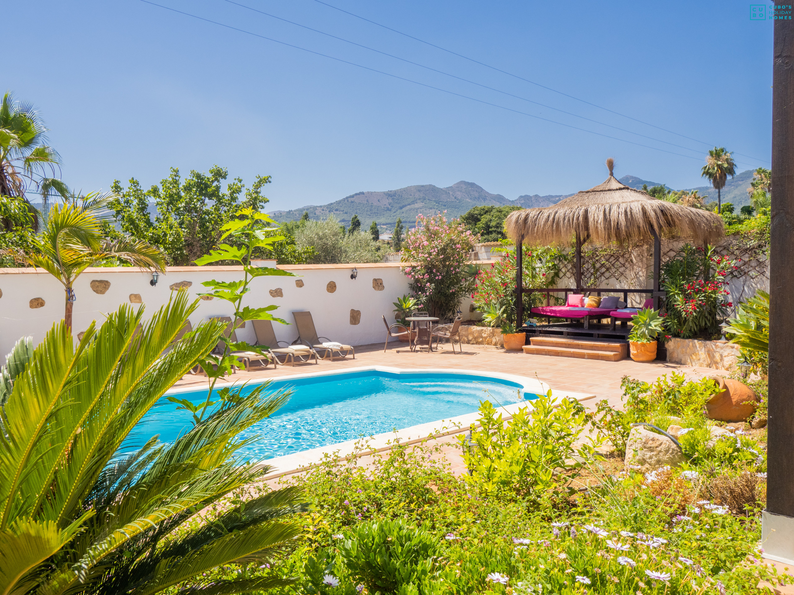 casa rural en Alhaurín con piscina ideal para familias