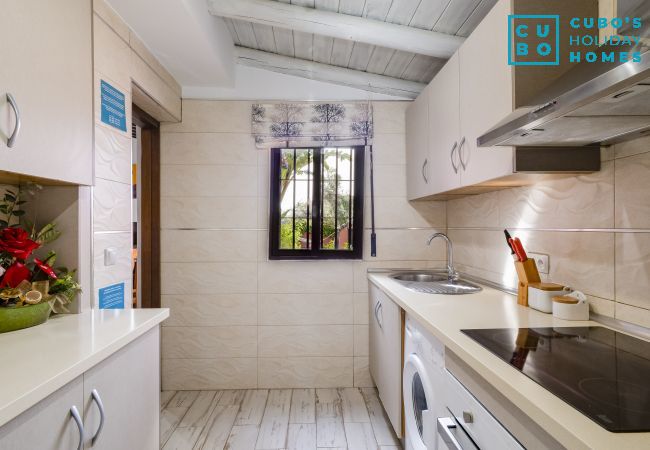 Casa rural en Alhaurin de la Torre - Cubo's Finca la Encina Casa rural en Alhaurin de la Torre - Cubo's Finca la Encina