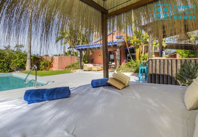 Casa rural en Alhaurin de la Torre - Cubo's Finca la Encina Casa rural en Alhaurin de la Torre - Cubo's Finca la Encina