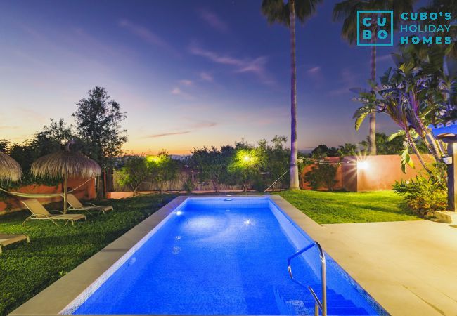 Casa rural en Alhaurin de la Torre - Cubo's Finca la Encina Casa rural en Alhaurin de la Torre - Cubo's Finca la Encina