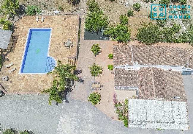 Casa rural en Alhaurín el Grande - Cubo's Finca Los Magnolios Casa rural en Alhaurín el Grande - Cubo's Finca Los Magnolios