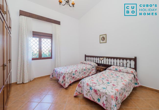 Casa rural en Alhaurín el Grande - Cubo's Finca Los Magnolios Casa rural en Alhaurín el Grande - Cubo's Finca Los Magnolios