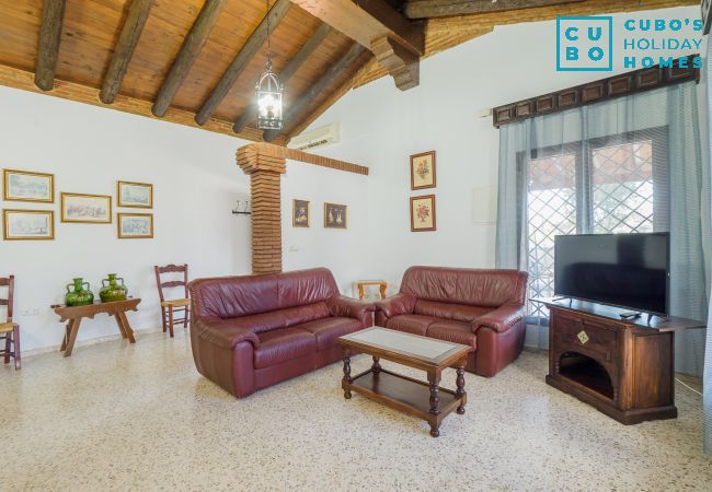 Casa rural en Alhaurín el Grande - Cubo's Finca Los Magnolios Casa rural en Alhaurín el Grande - Cubo's Finca Los Magnolios