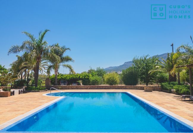 Casa rural en Alhaurín el Grande - Cubo's Finca Los Magnolios Casa rural en Alhaurín el Grande - Cubo's Finca Los Magnolios