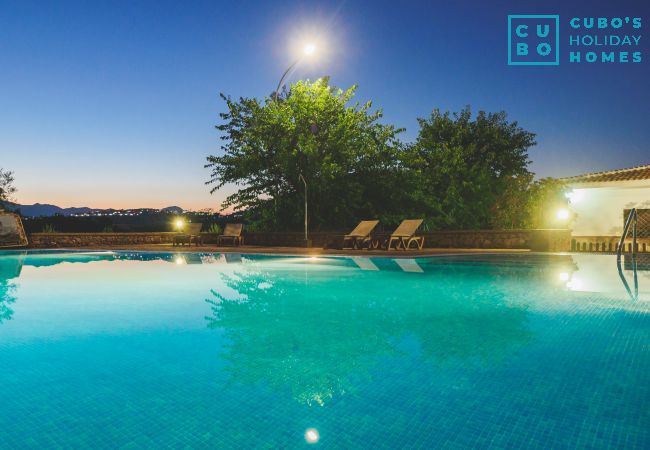 Casa rural en Alhaurín el Grande - Cubo's Finca Los Magnolios Casa rural en Alhaurín el Grande - Cubo's Finca Los Magnolios