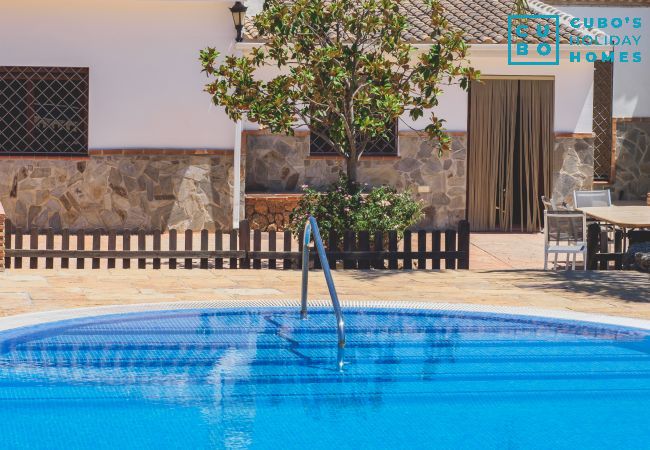 Casa rural en Alhaurín el Grande - Cubo's Finca Los Magnolios Casa rural en Alhaurín el Grande - Cubo's Finca Los Magnolios