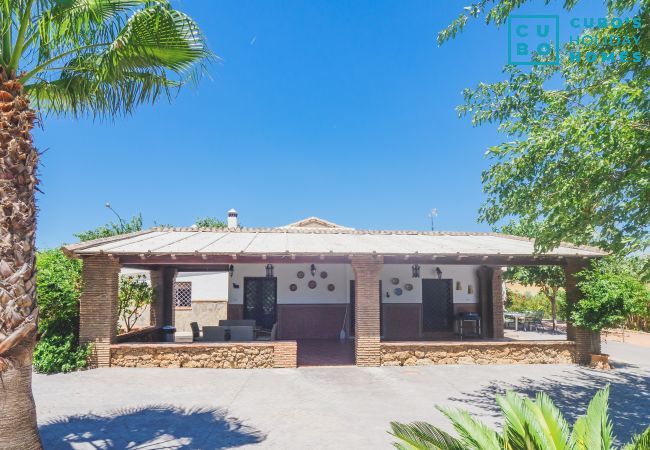 Casa rural en Alhaurín el Grande - Cubo's Finca Los Magnolios Casa rural en Alhaurín el Grande - Cubo's Finca Los Magnolios