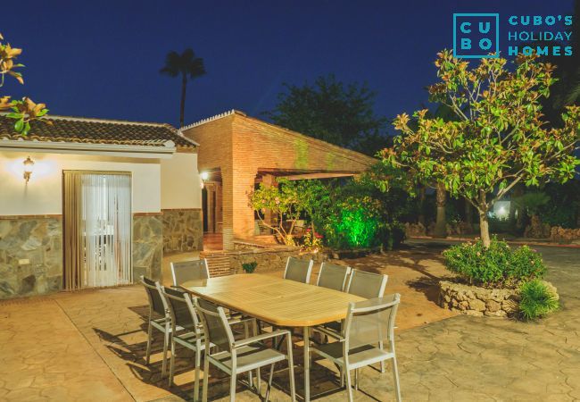 Casa rural en Alhaurín el Grande - Cubo's Finca Los Magnolios Casa rural en Alhaurín el Grande - Cubo's Finca Los Magnolios