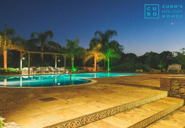 Casa rural en Alhaurín el Grande - Cubo's Finca Los Magnolios Casa rural en Alhaurín el Grande - Cubo's Finca Los Magnolios