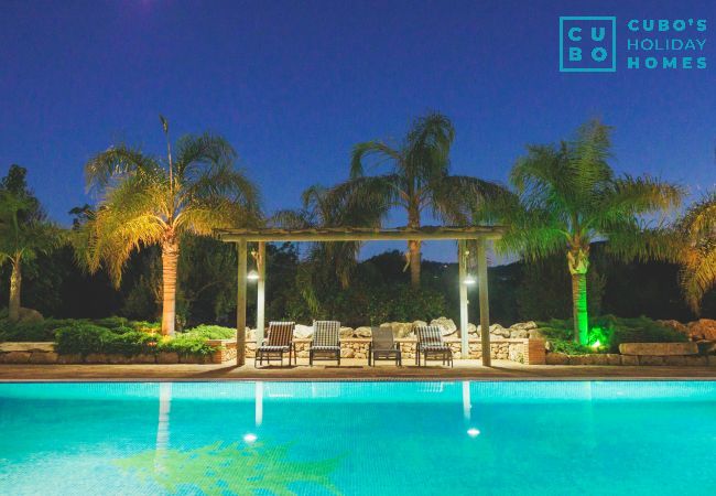 Casa rural en Alhaurín el Grande - Cubo's Finca Los Magnolios Casa rural en Alhaurín el Grande - Cubo's Finca Los Magnolios