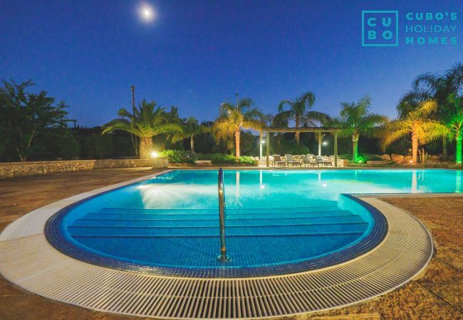 Casa rural en Alhaurín el Grande - Cubo's Finca Los Magnolios Casa rural en Alhaurín el Grande - Cubo's Finca Los Magnolios