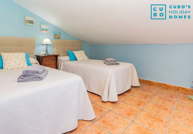 Casa rural en Cártama - Cubo's La Casa Grande Casa rural en Cártama - Cubo's La Casa Grande