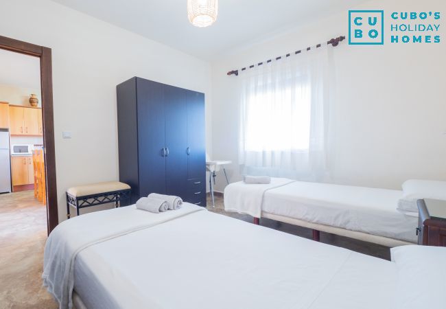 Casa rural en Alhaurin de la Torre - Cubo's Finca La Higuera Casa rural en Alhaurin de la Torre - Cubo's Finca La Higuera