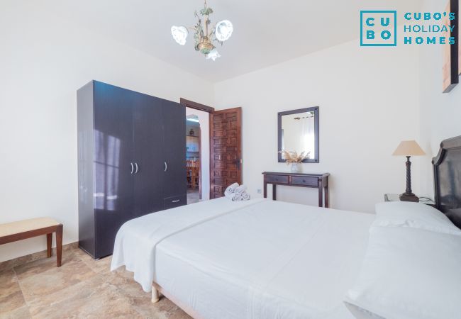 Casa rural en Alhaurin de la Torre - Cubo's Finca La Higuera Casa rural en Alhaurin de la Torre - Cubo's Finca La Higuera