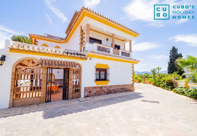 Villa en Estación de Cártama - Cubo's Villa Fina & Minigolf included Villa en Estación de Cártama - Cubo's Villa Fina & Minigolf included