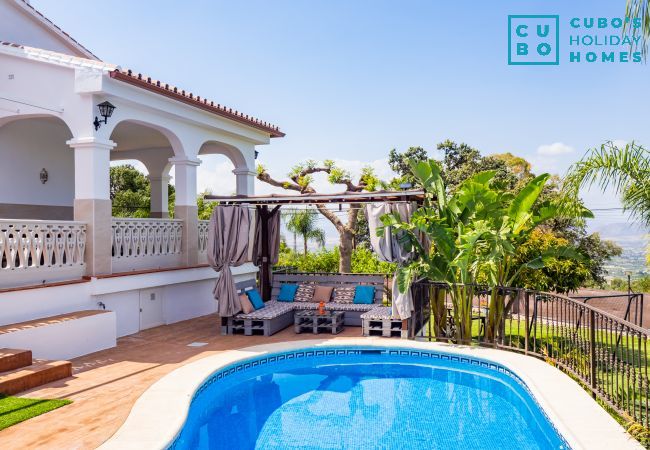 Villa en Alhaurín el Grande - Cubo's Villa Esmeralda Villa en Alhaurín el Grande - Cubo's Villa Esmeralda
