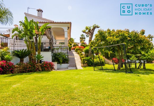Villa en Alhaurín el Grande - Cubo's Villa Esmeralda Villa en Alhaurín el Grande - Cubo's Villa Esmeralda