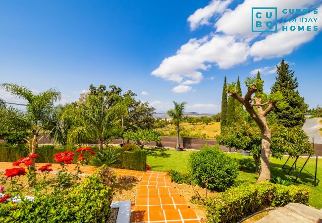 Villa en Alhaurín el Grande - Cubo's Villa Esmeralda Villa en Alhaurín el Grande - Cubo's Villa Esmeralda