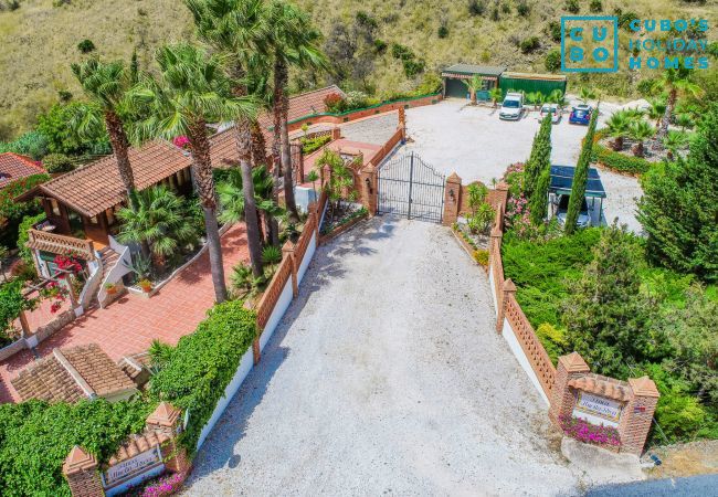 Bungalow en Mijas Pueblo - Cubo's Mijas Finca Huerta Rica Paraiso Bungalow en Mijas Pueblo - Cubo's Mijas Finca Huerta Rica Paraiso