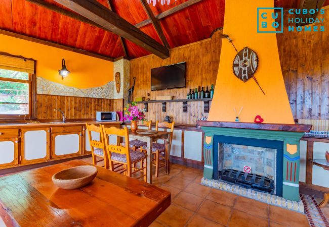 Estudio en Mijas Pueblo - Cubo's Mijas Finca Huerta Rica Sabana Estudio en Mijas Pueblo - Cubo's Mijas Finca Huerta Rica Sabana
