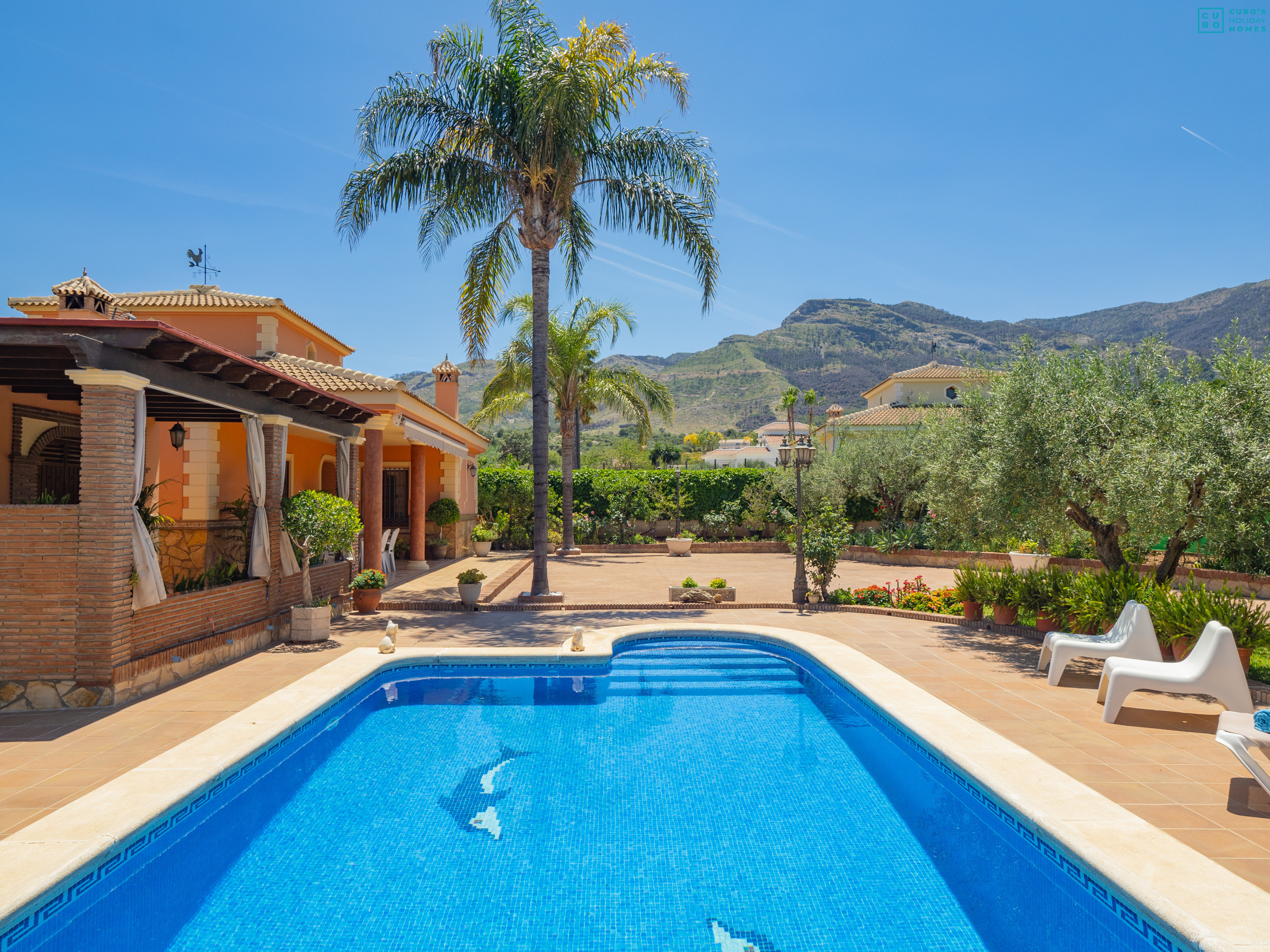 Casa rural con piscina en Alhaurín el Grande