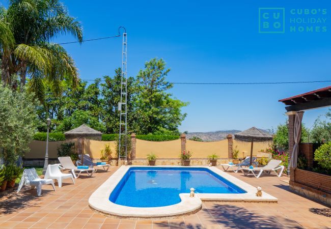 Casa rural en Alhaurín el Grande - Cubo's Finca Camino de Las Tinajas Casa rural en Alhaurín el Grande - Cubo's Finca Camino de Las Tinajas