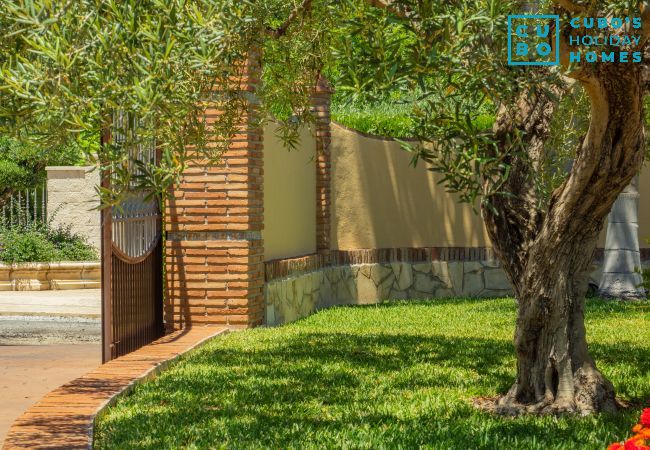 Casa rural en Alhaurín el Grande - Cubo's Finca Camino de Las Tinajas Casa rural en Alhaurín el Grande - Cubo's Finca Camino de Las Tinajas