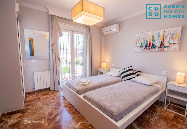 Villa en Málaga - Cubo's Villa Yedra Guadalmar Villa en Málaga - Cubo's Villa Yedra Guadalmar