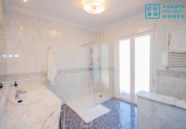 Villa en Málaga - Cubo's Villa Yedra Guadalmar Villa en Málaga - Cubo's Villa Yedra Guadalmar