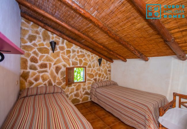 Casa rural en Guaro - Cubo's Casa Rural Jacaranda Casa rural en Guaro - Cubo's Casa Rural Jacaranda