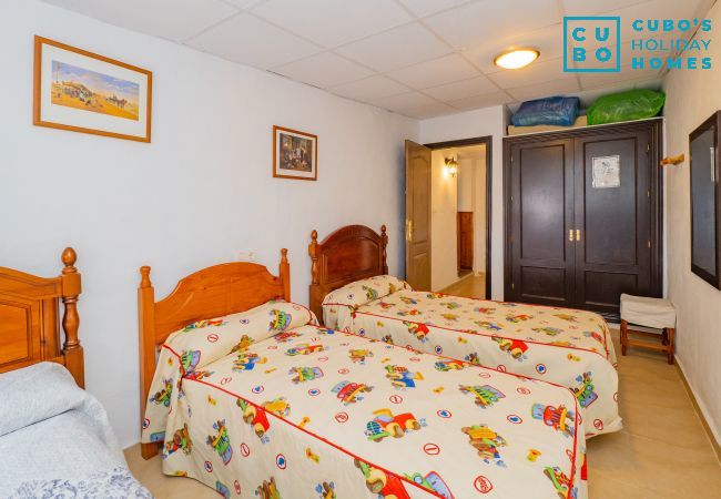 Casa rural en Ardales - Cubo's La Casa del Abuelo Casa rural en Ardales - Cubo's La Casa del Abuelo