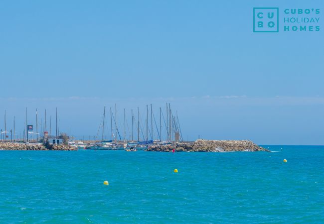 Apartamento en Cala del Moral - Cubo's Beachside Calasa Apartment & Terrace Apartamento en Cala del Moral - Cubo's Beachside Calasa Apartment & Terrace