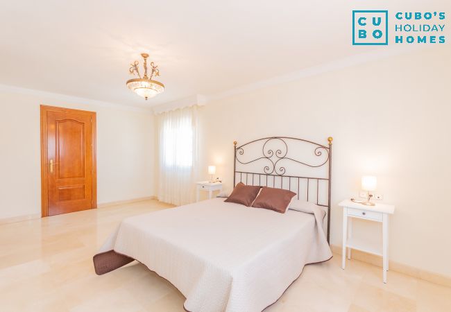 Casa rural en Alhaurín el Grande - Cubo's Villa Paraiso Casa rural en Alhaurín el Grande - Cubo's Villa Paraiso