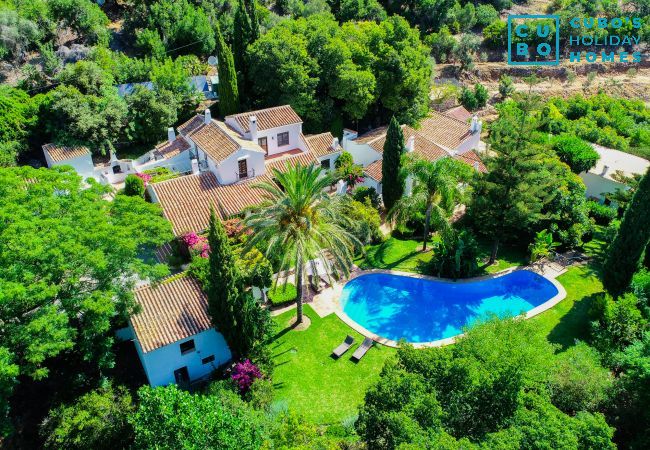 Villa en Coín - Cubo's Villa Las Lagunas de Azahar High Privacy Villa en Coín - Cubo's Villa Las Lagunas de Azahar High Privacy