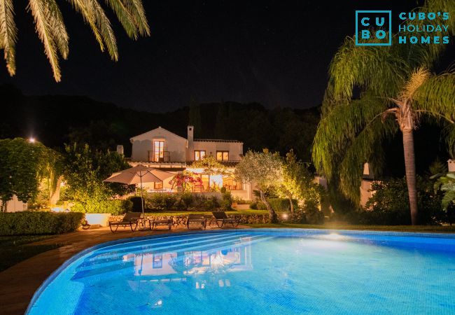 Villa en Coín - Cubo's Villa Las Lagunas de Azahar High Privacy Villa en Coín - Cubo's Villa Las Lagunas de Azahar High Privacy