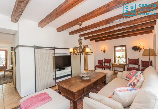 Villa en Coín - Cubo's Villa Las Lagunas de Azahar High Privacy Villa en Coín - Cubo's Villa Las Lagunas de Azahar High Privacy