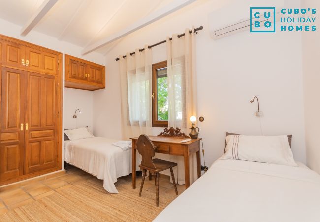 Villa en Coín - Cubo's Villa Las Lagunas de Azahar High Privacy Villa en Coín - Cubo's Villa Las Lagunas de Azahar High Privacy