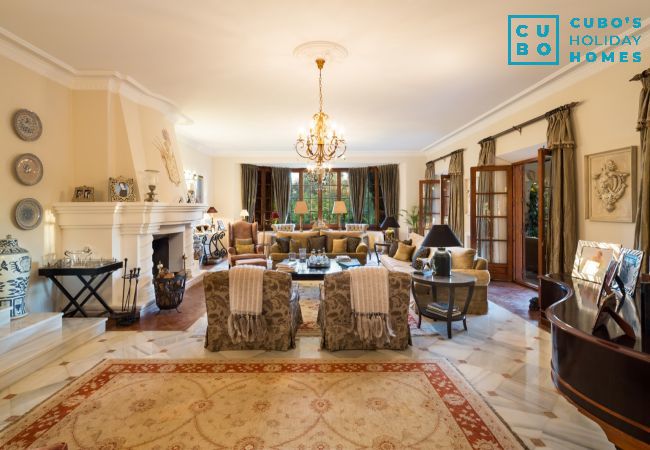 Villa en Marbella - Cubo's Luxury Mansion El Baron de Sierra Blanca Villa en Marbella - Cubo's Luxury Mansion El Baron de Sierra Blanca