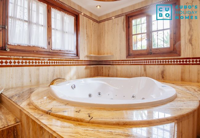 Villa en Marbella - Cubo's Luxury Mansion El Baron de Sierra Blanca Villa en Marbella - Cubo's Luxury Mansion El Baron de Sierra Blanca