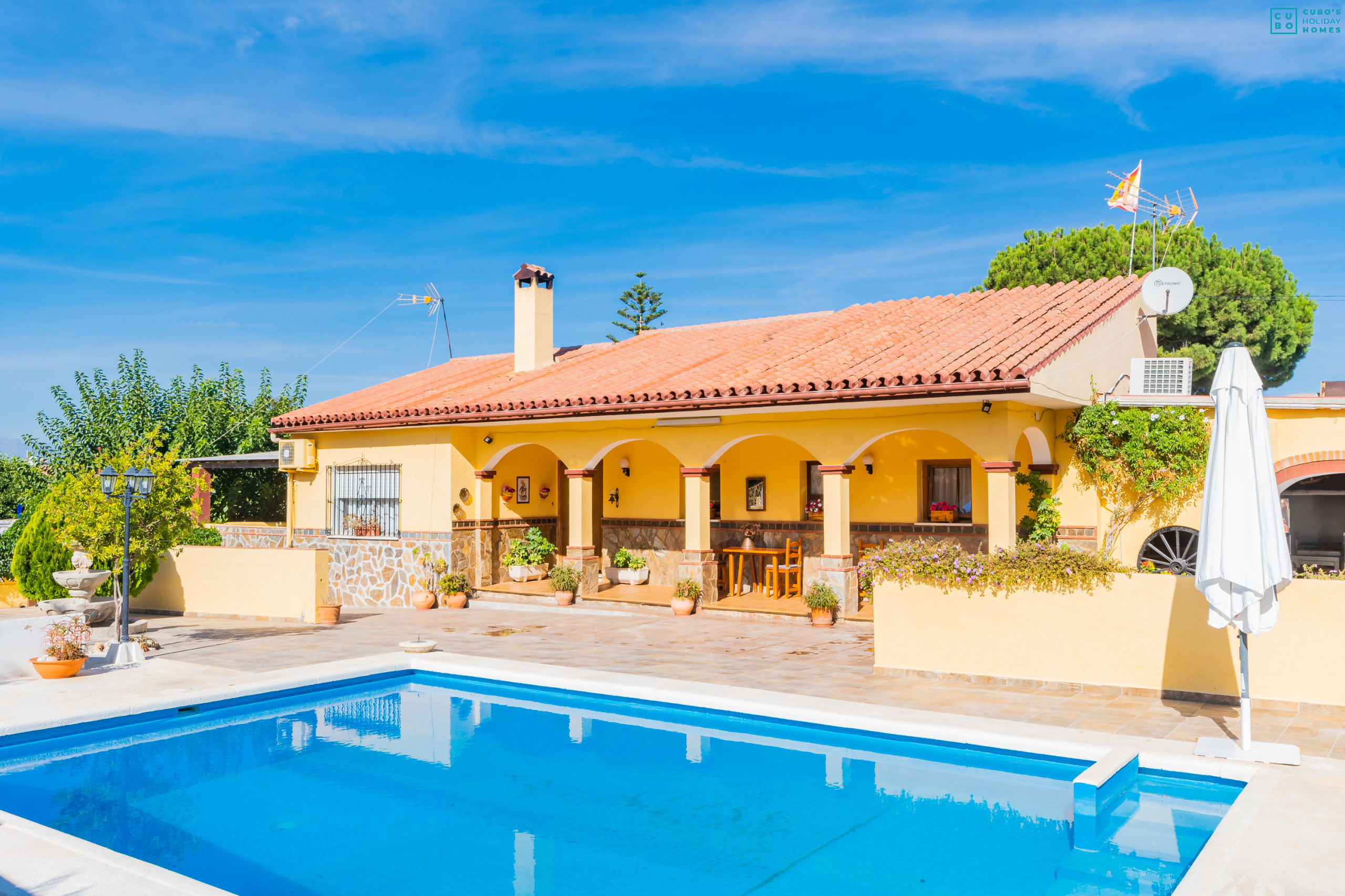 Piscina privada de esta Finca en Alhaurín de la Torre