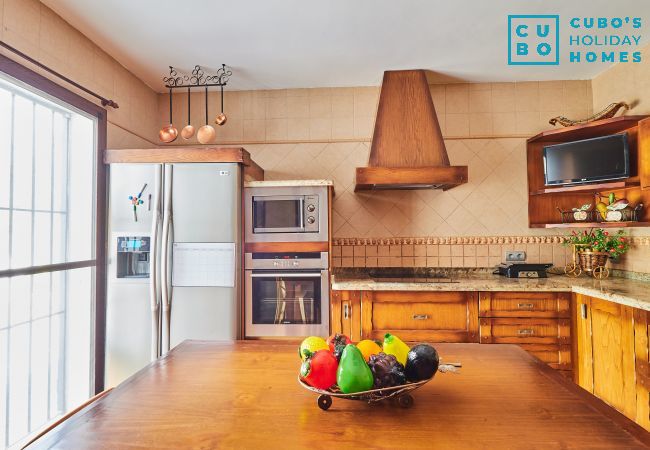 Villa en Casabermeja - Cubo's Finca El Nogal de los Montes de Málaga Villa en Casabermeja - Cubo's Finca El Nogal de los Montes de Málaga