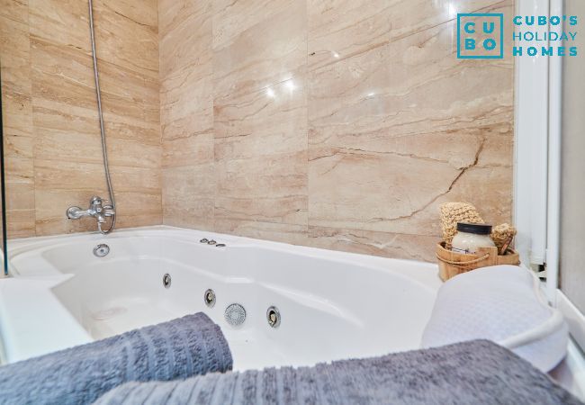 Villa en Casabermeja - Cubo's Finca El Nogal de los Montes de Málaga Villa en Casabermeja - Cubo's Finca El Nogal de los Montes de Málaga